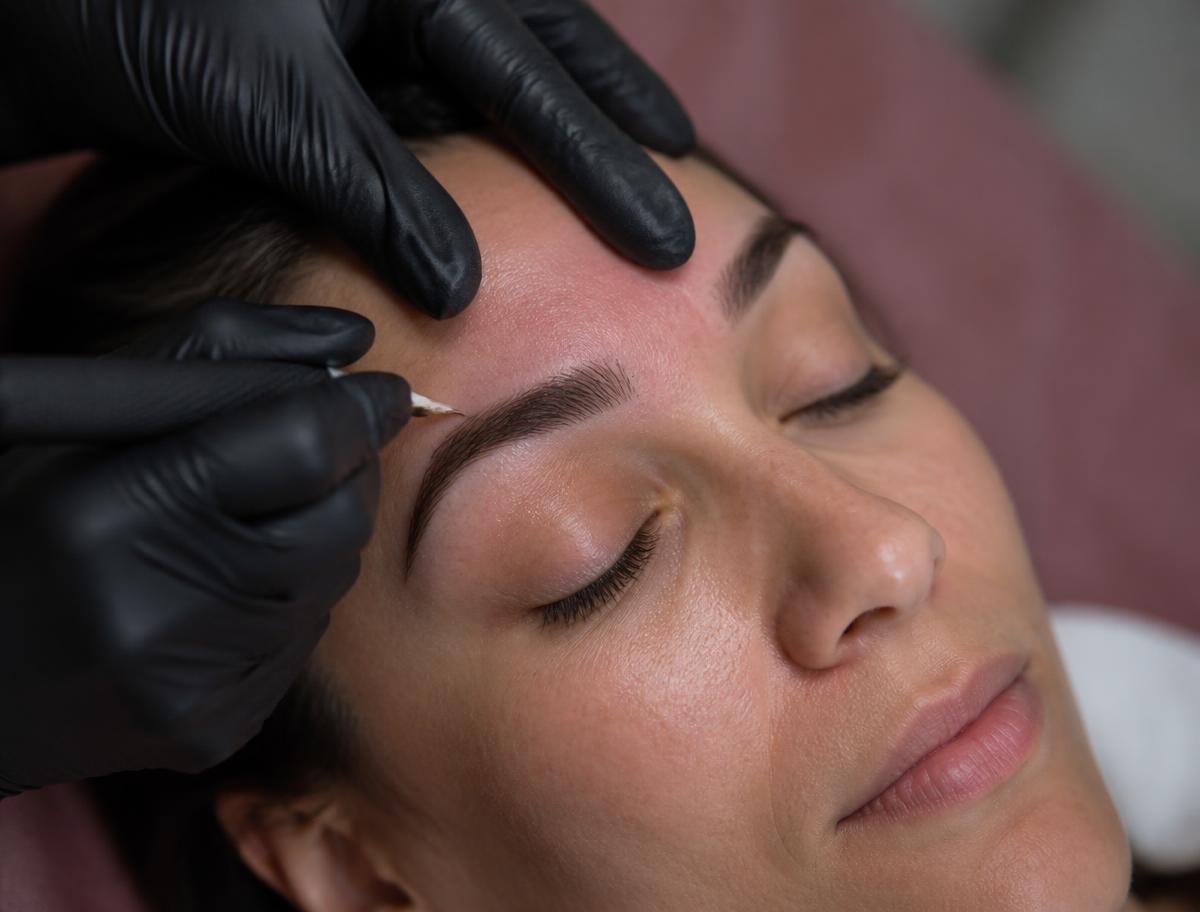 Maquillage semi-permanent